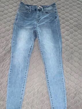 SO Light Wash Skinny Jeans